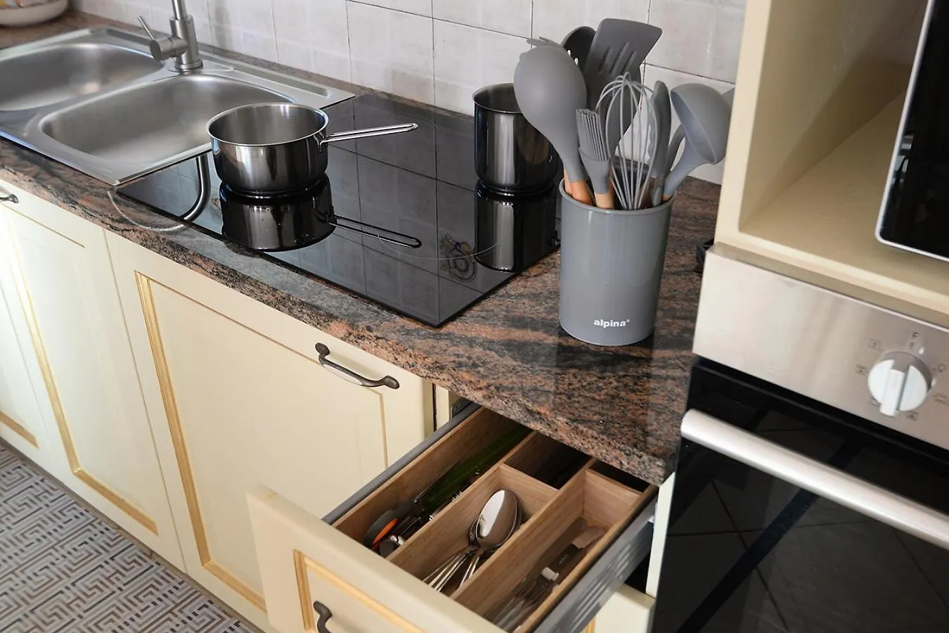 アパート CassolaAffitto Breve Bassano Del Grappa Casa Corradoアパートメント